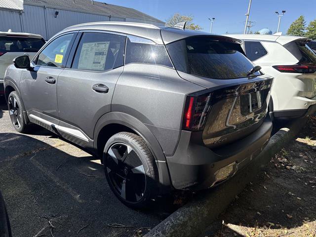 New 2025 Nissan Kicks SR w/ Illumination Package image 2