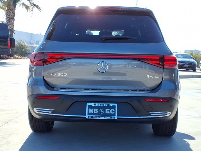 Certified 2025 Mercedes-Benz EQB 300 4MATIC image 22