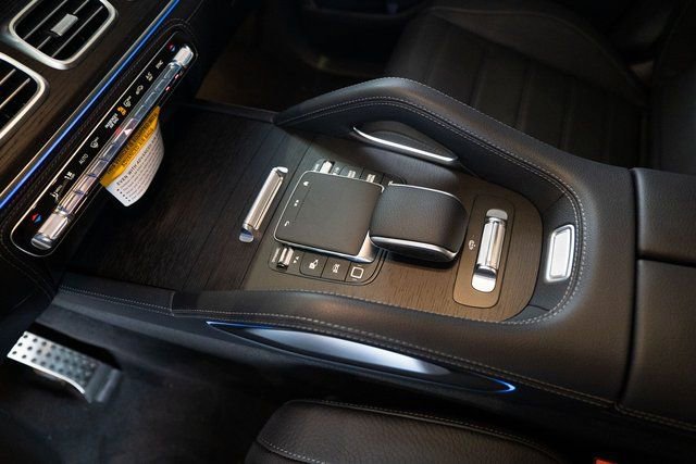 New 2026 Mercedes-Benz GLS 450 4MATIC image 17