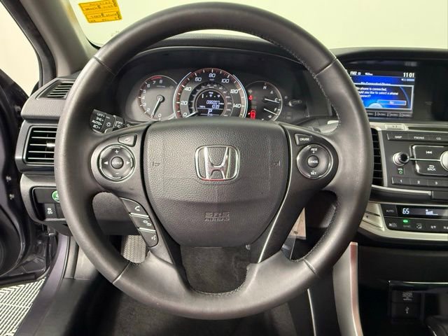 Used 2015 Honda Accord Sport image 17