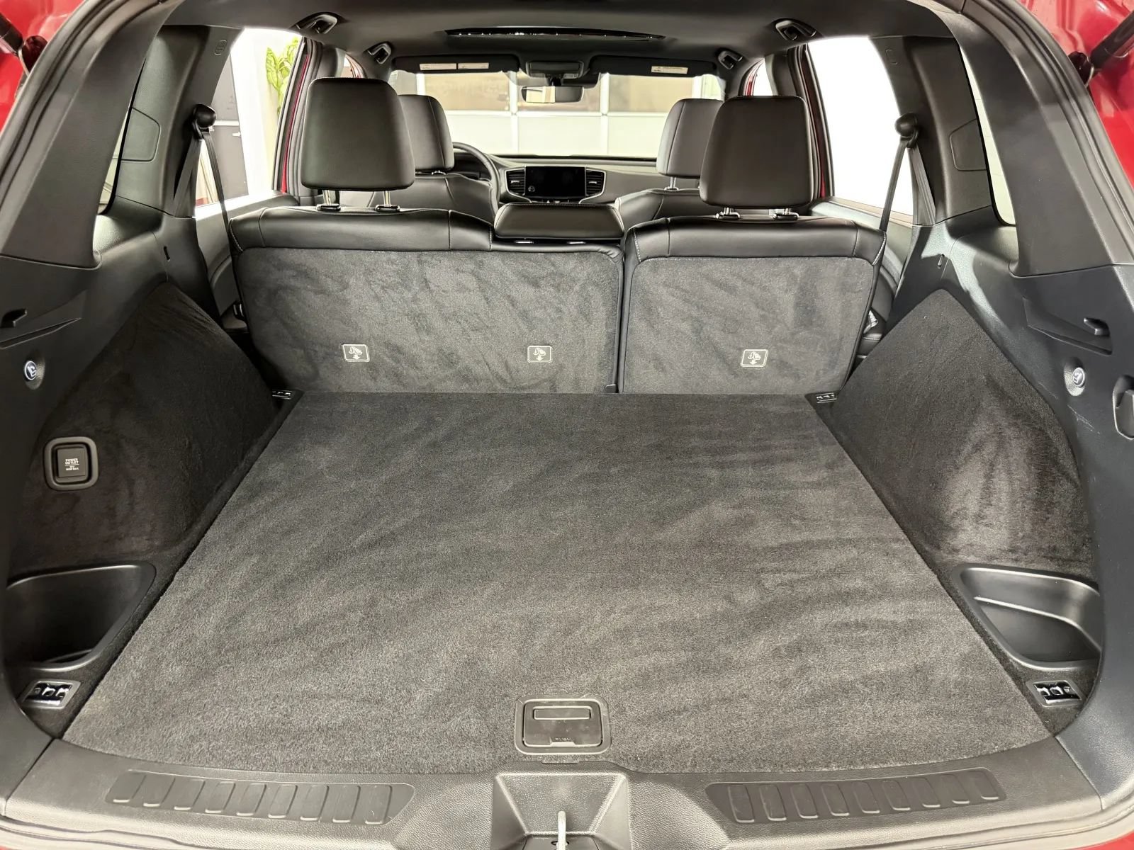 Used 2023 Honda Passport EX-L image 32