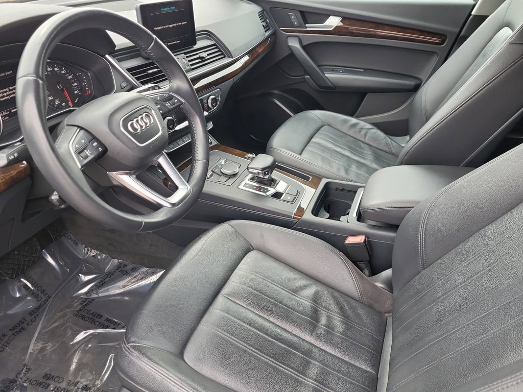 Used 2019 Audi Q5 2.0T Premium w/ Convenience Package image 10