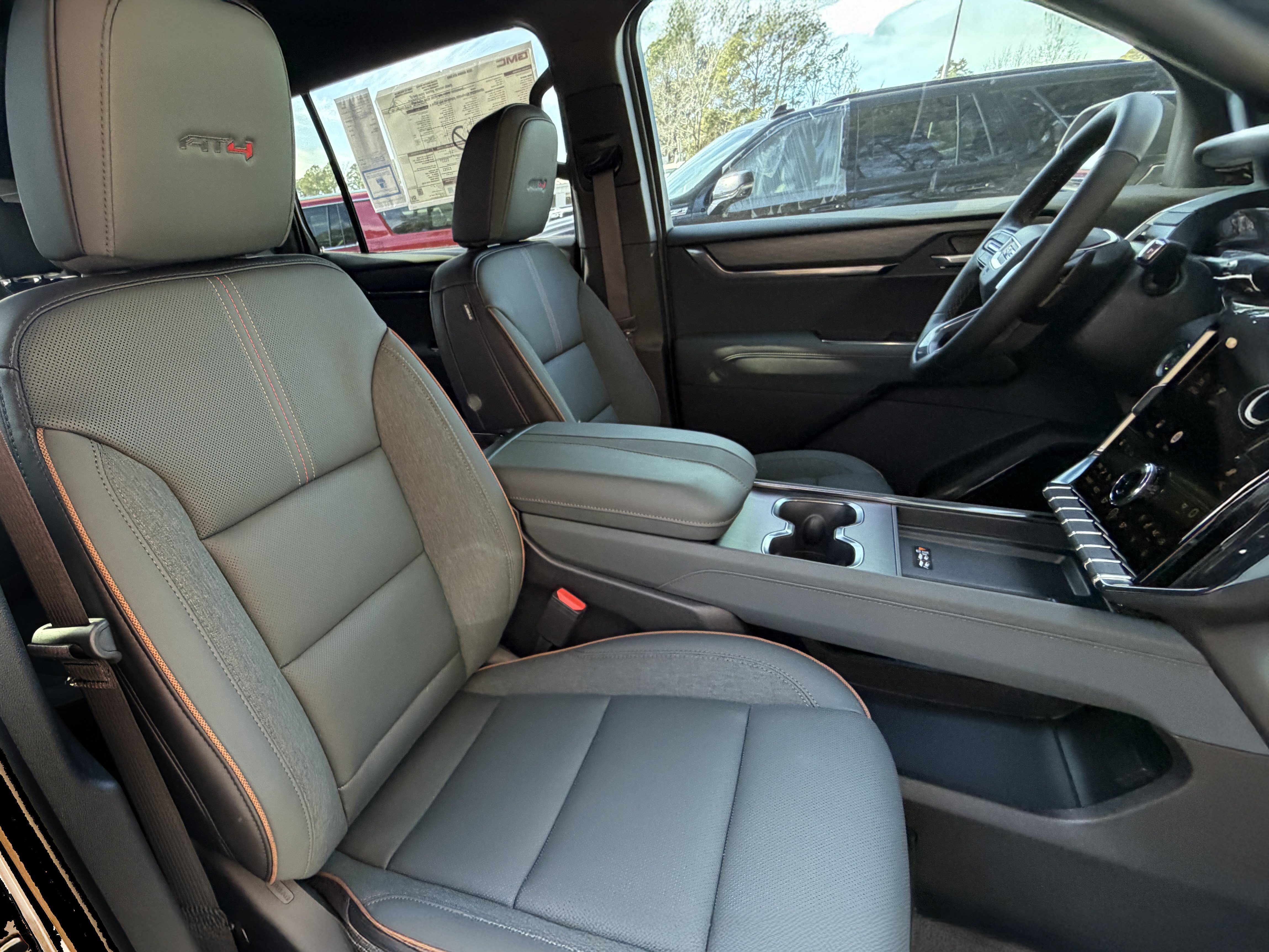 New 2026 GMC Acadia AT4 w/ Luxury Package AWD/4WD image 22