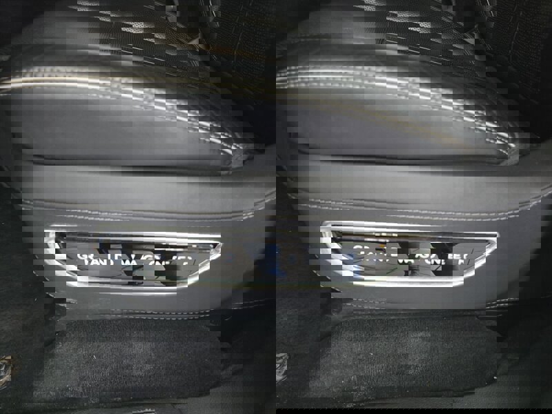 Used 2024 Jeep Grand Wagoneer L Series II w/ Quick Order Packagew 28T image 23