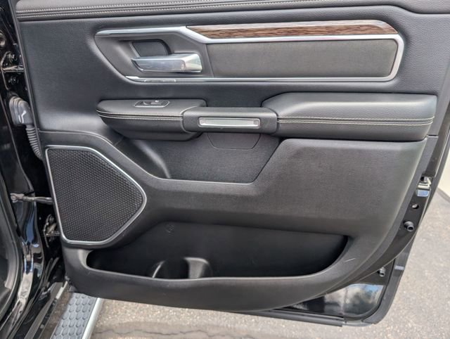 Used 2019 RAM 1500 Laramie AWD/4WD image 30