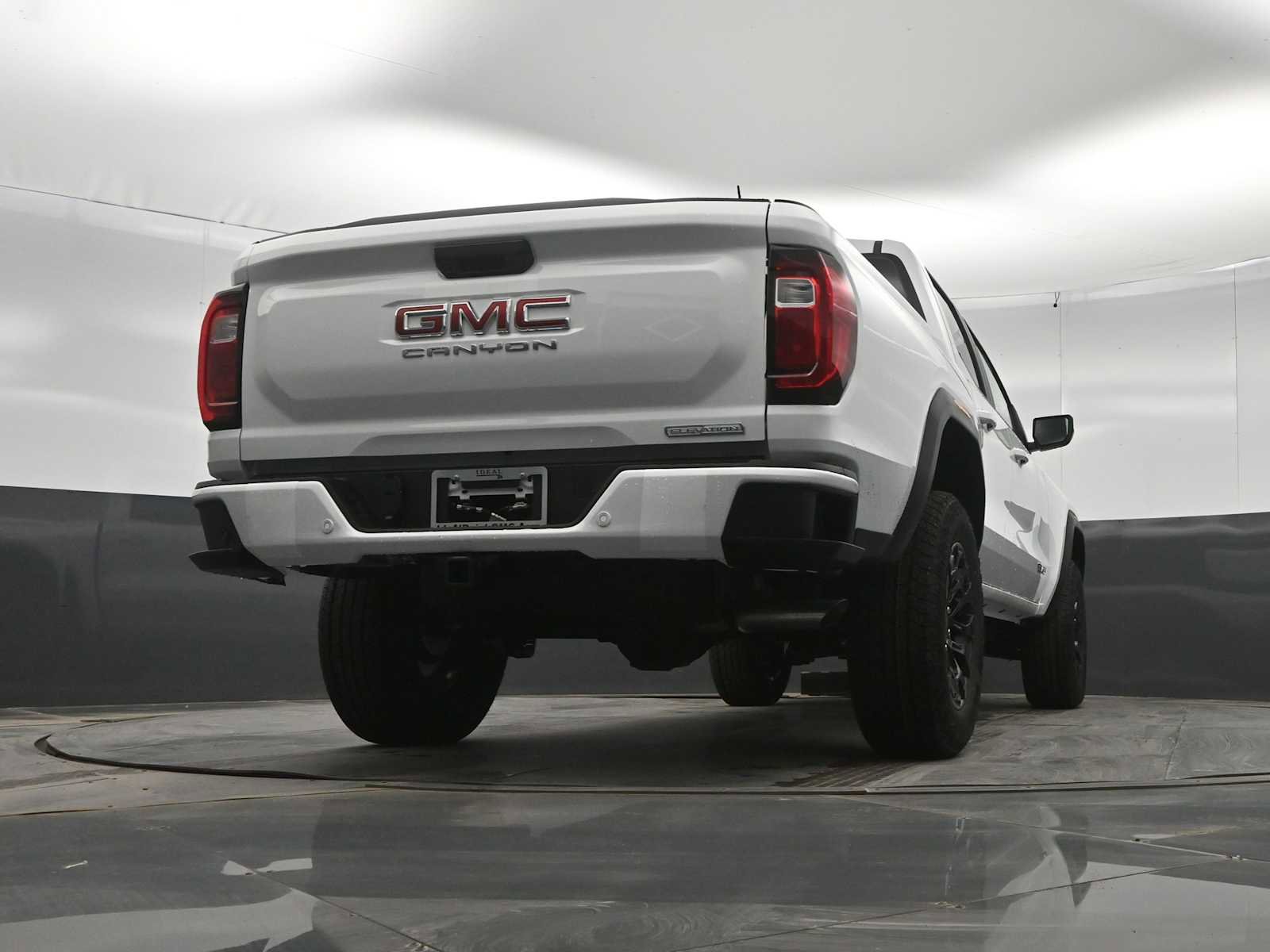 New 2026 GMC Canyon Elevation RWD image 33