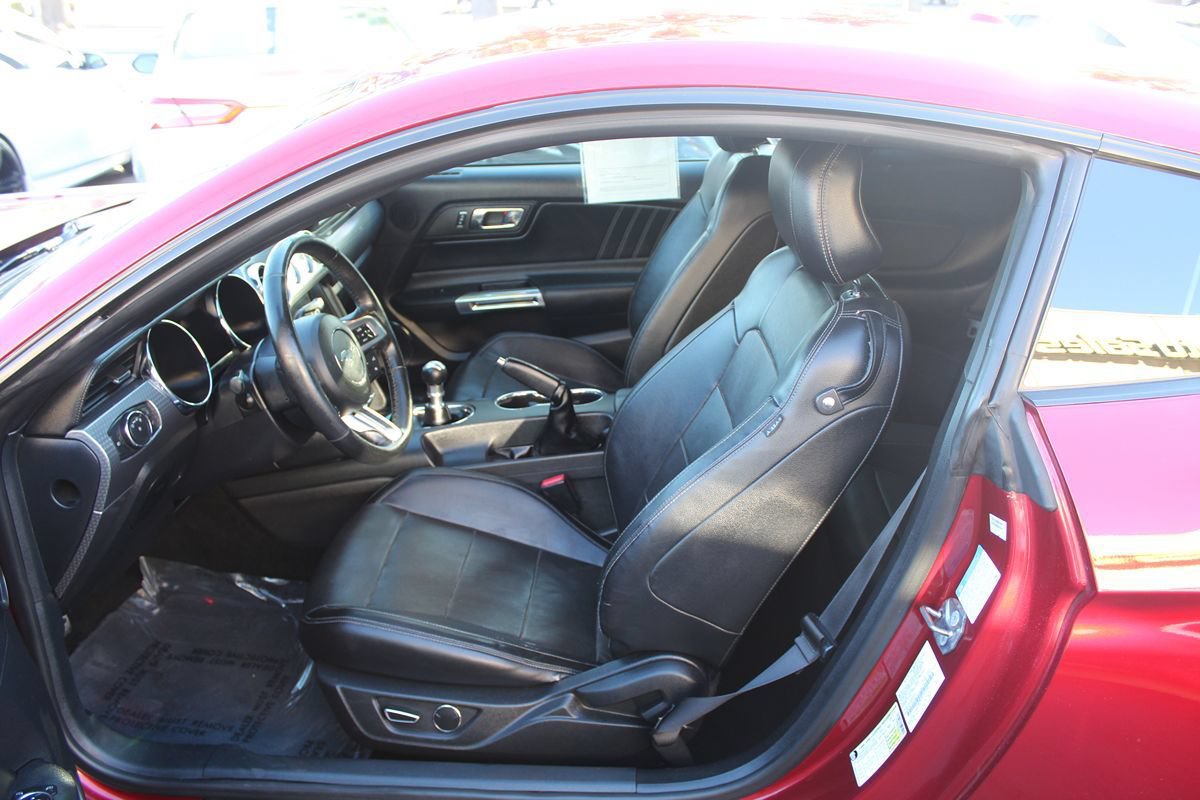 Used 2015 Ford Mustang GT Premium w/ GT Performance Package RWD image 19
