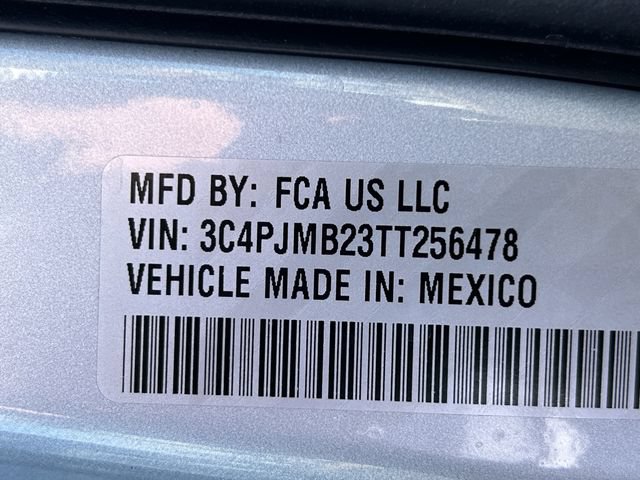 New 2026 Jeep Cherokee Laredo AWD/4WD image 30