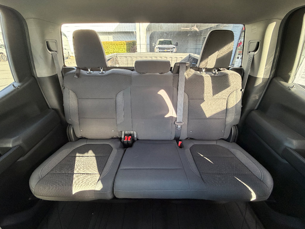 Used 2019 Chevrolet Silverado 1500 LT w/ All-Star Edition image 4