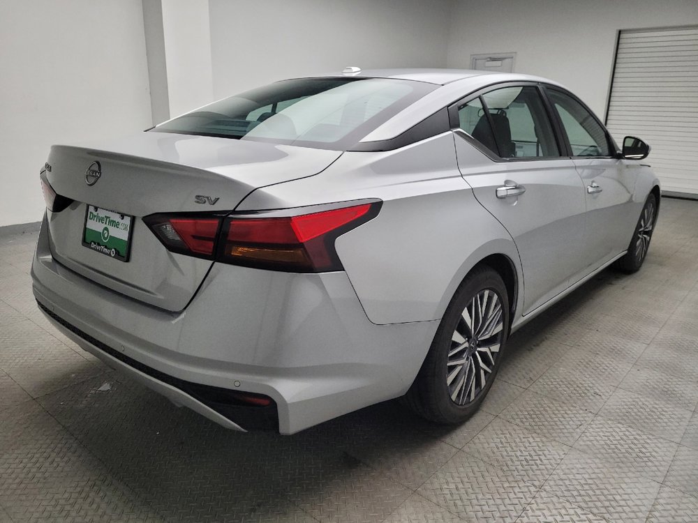 Used 2023 Nissan Altima 2.5 SV image 9