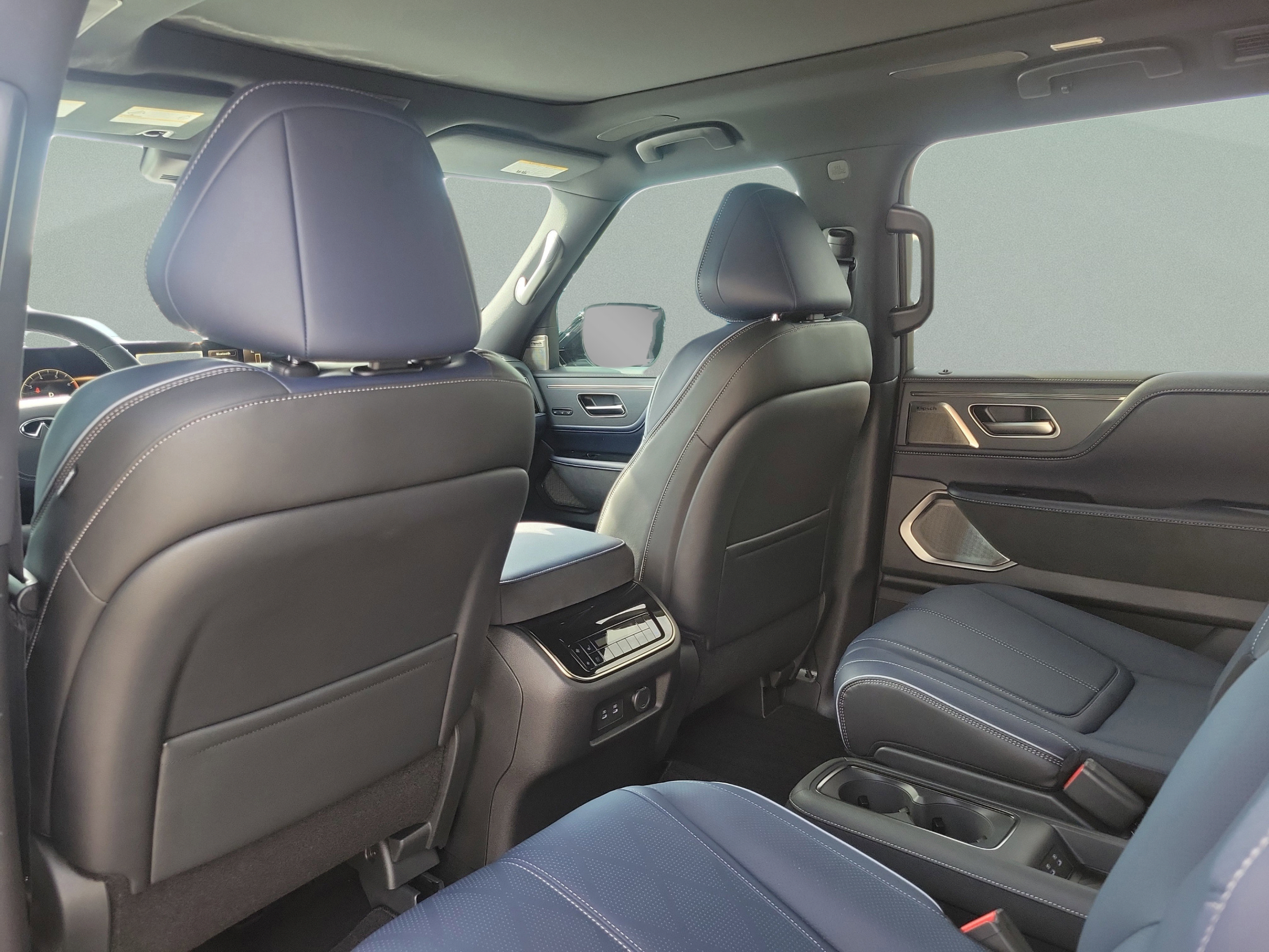Certified 2026 INFINITI QX80 4WD w/ Sport Exterior Package image 8