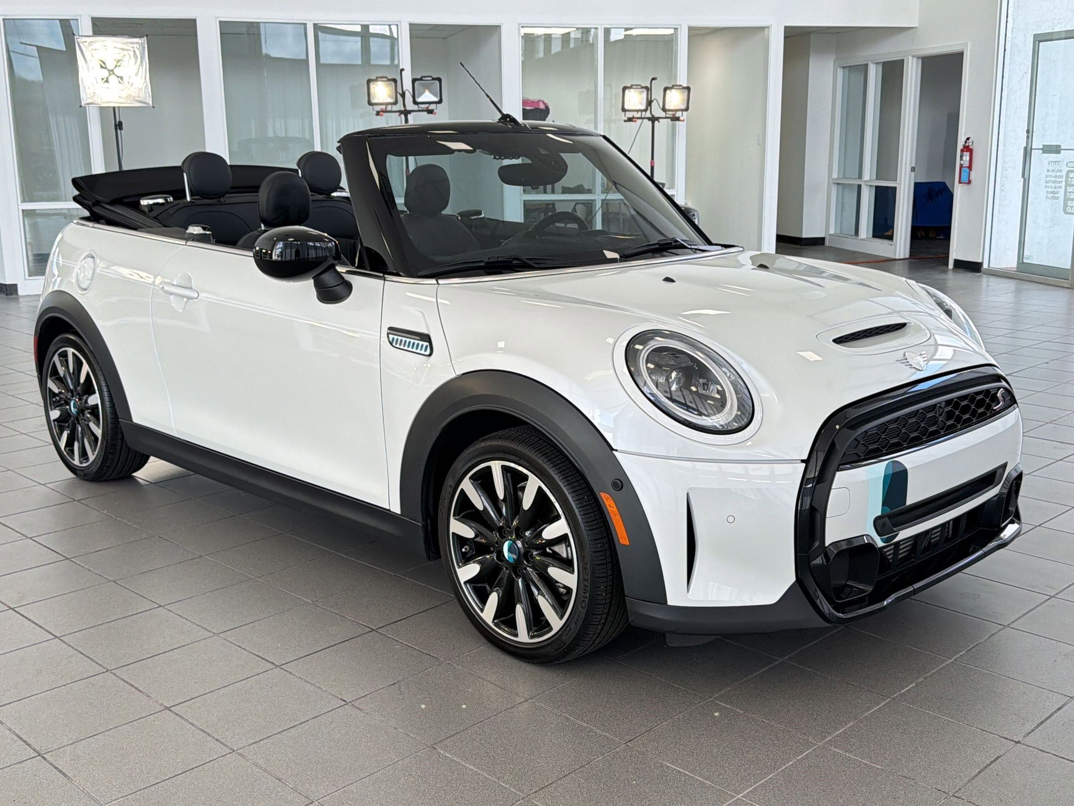Certified 2024 MINI Cooper S w/ Seaside Edition FWD image 7