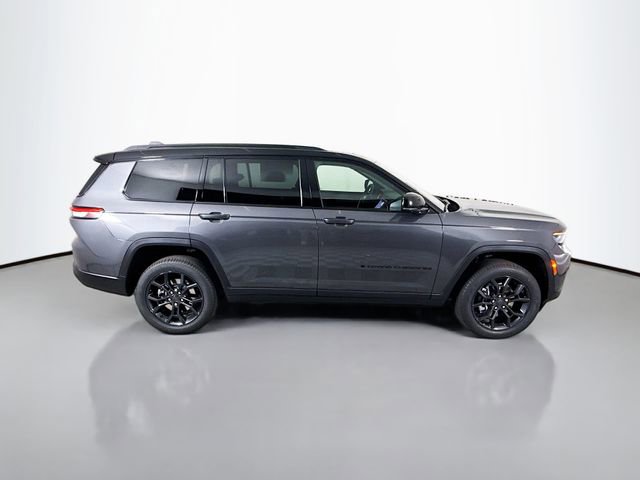New 2025 Jeep Grand Cherokee L Limited image 8