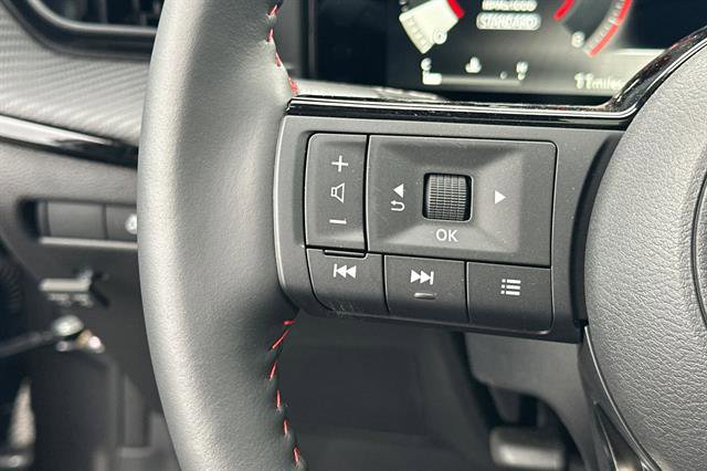 New 2026 Nissan Kicks SR w/ SR Premium Package image 26