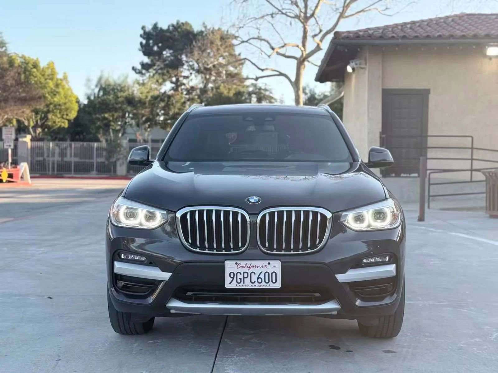 Used 2021 BMW X3 sDrive30i image 2