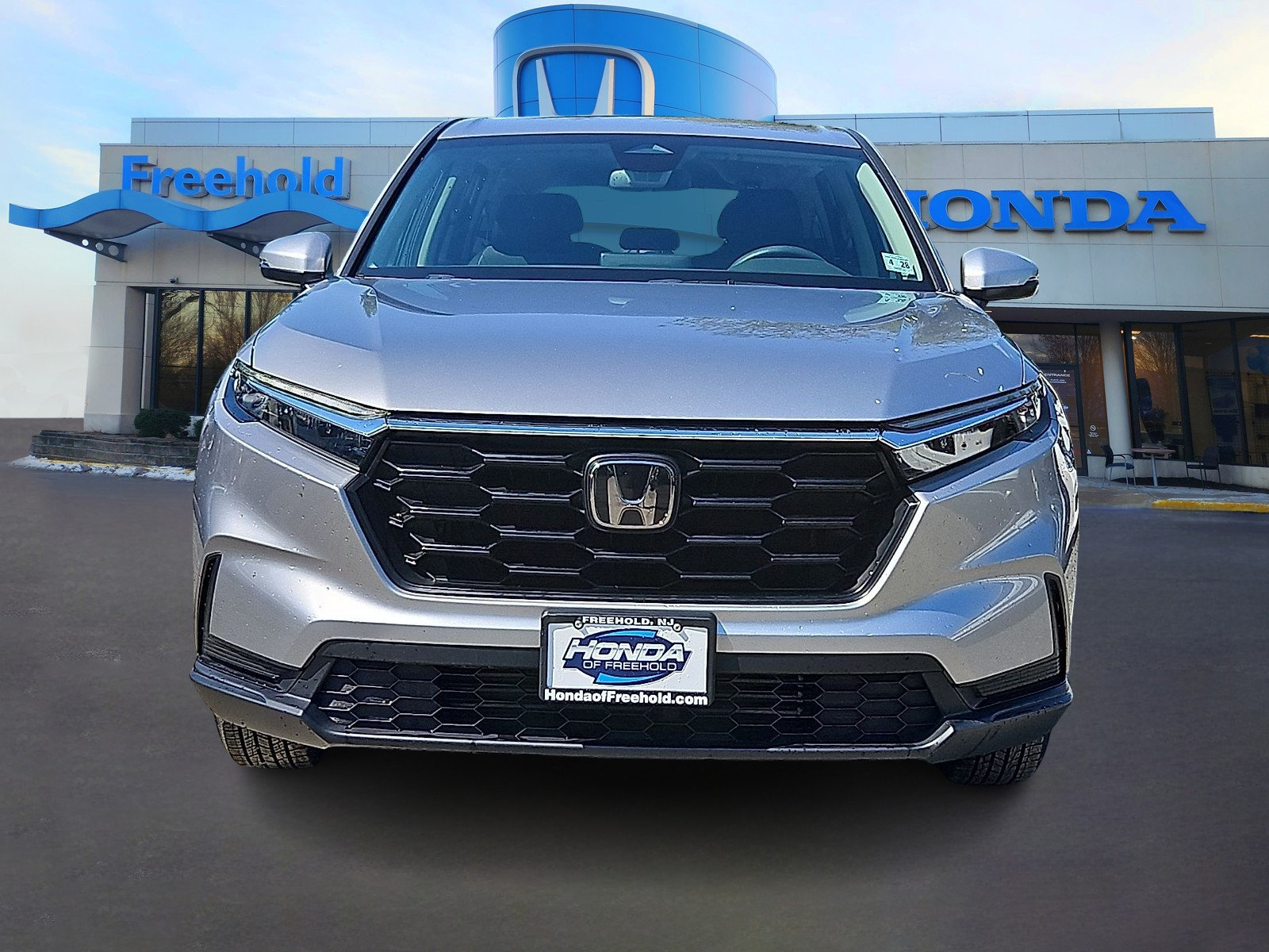 Used 2023 Honda CR-V LX image 2