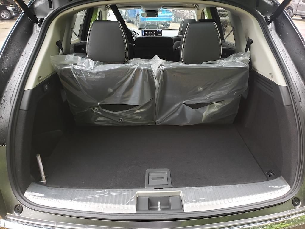 New 2026 Acura MDX w/ Advance Package AWD/4WD image 5
