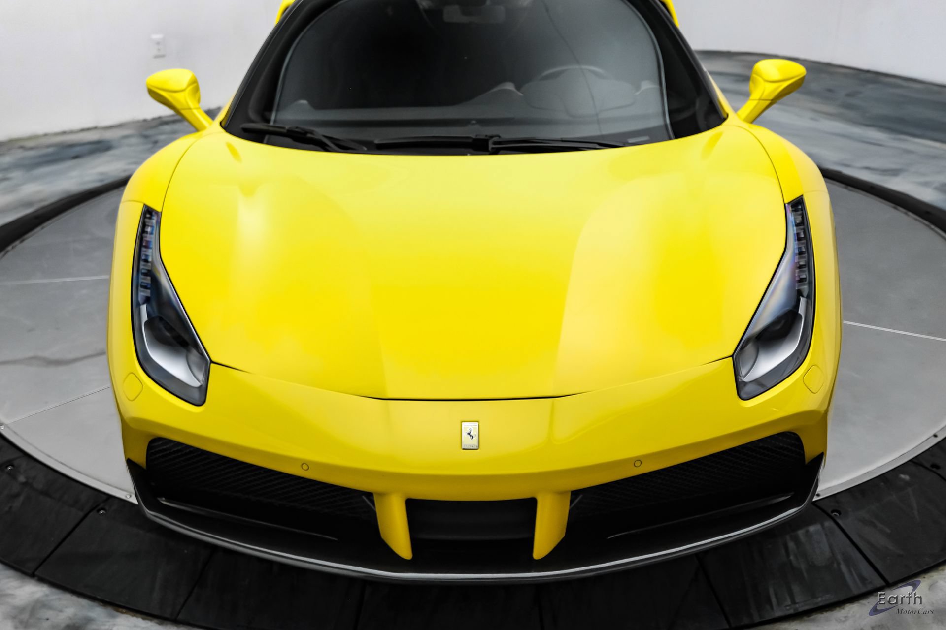 Used 2019 Ferrari 488 GTB RWD image 37