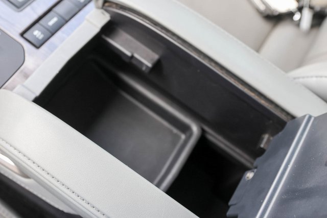 Used 2021 Toyota Highlander Limited image 27