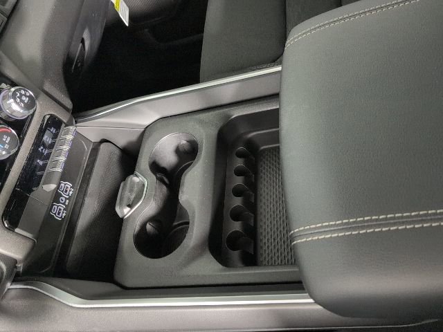 New 2026 RAM 1500 Big Horn w/ Night Edition image 18