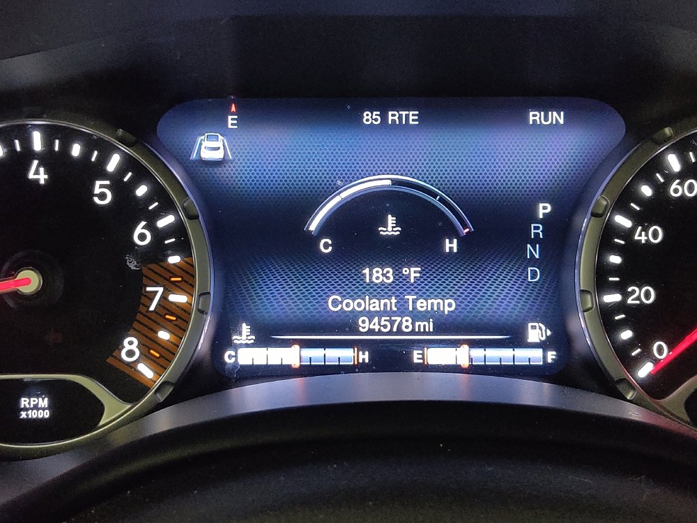 Used 2022 Jeep Renegade Latitude w/ Sun/Sound Group image 23