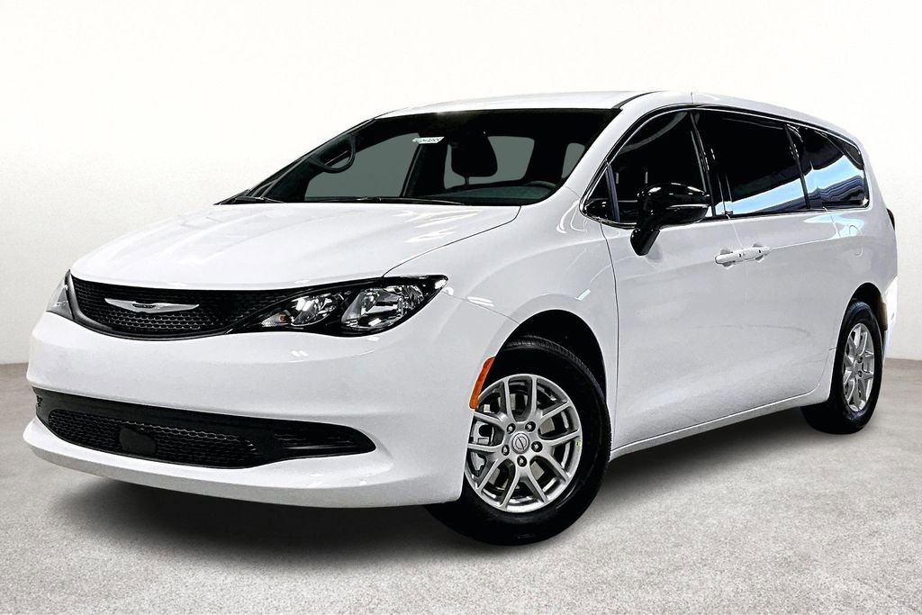 New 2026 Chrysler Voyager LX image 2