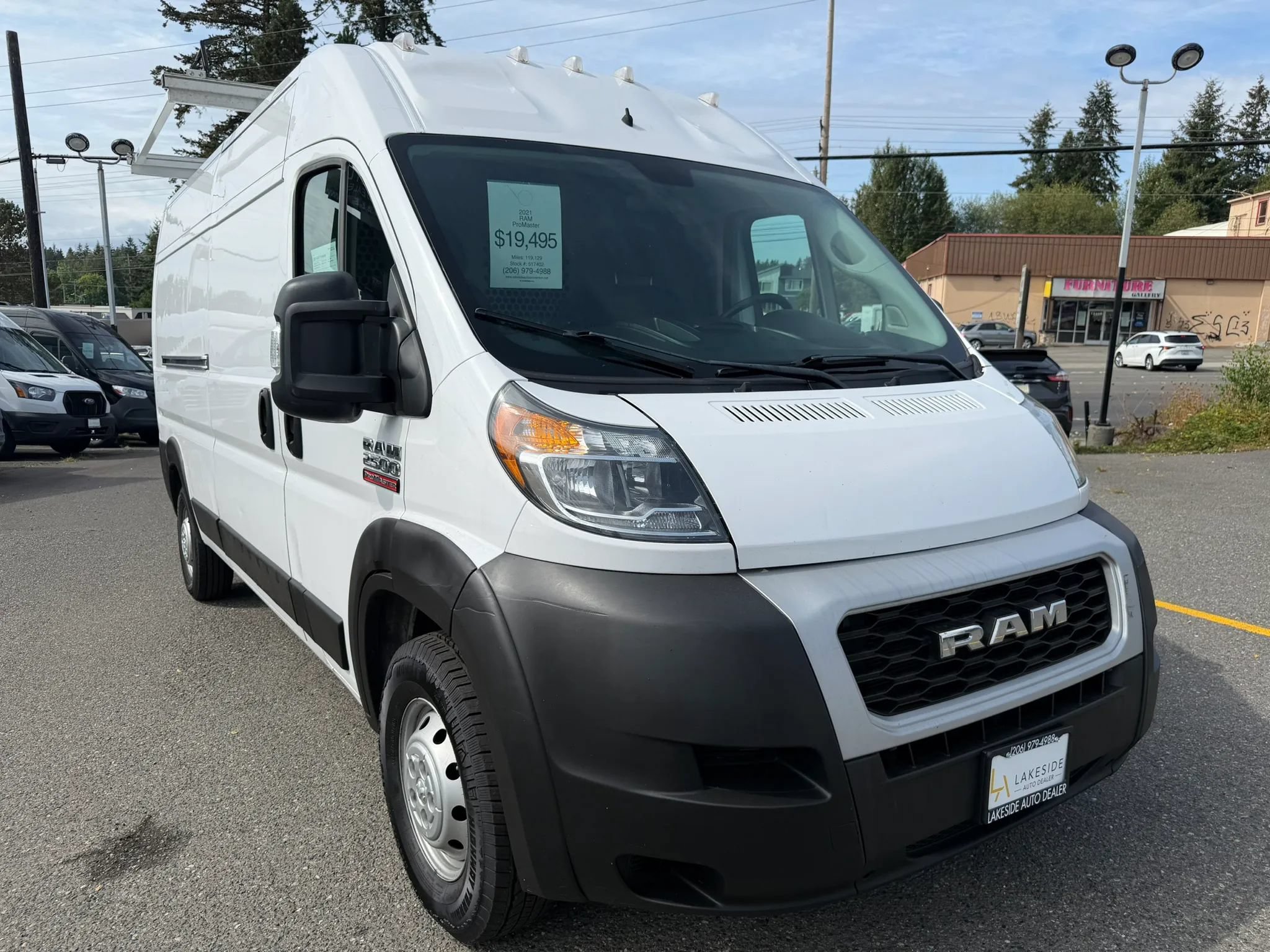 Used 2021 RAM ProMaster 2500 FWD image 3