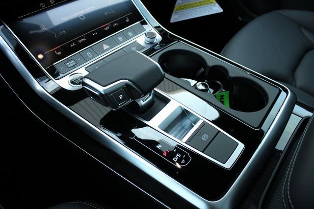 New 2026 Audi Q7 2.0T Premium image 18