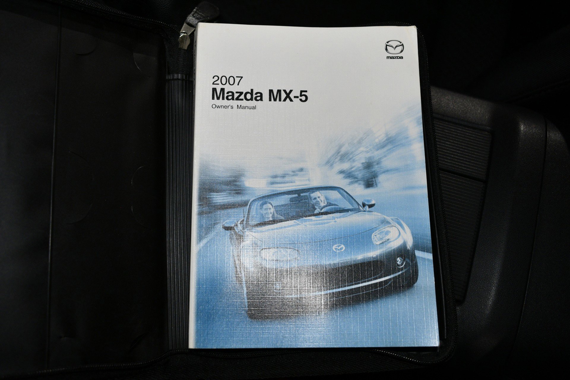 Used 2007 MAZDA MX-5 Miata Touring image 98