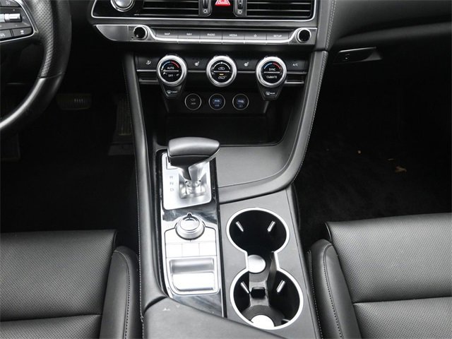 Used 2023 Genesis G70 2.0T image 22