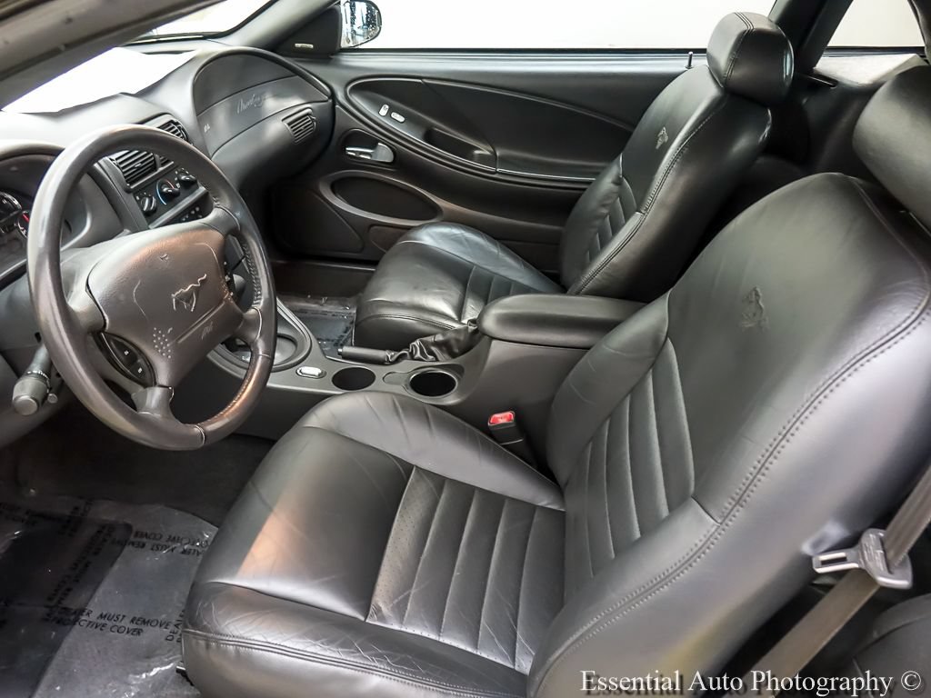 Used 2001 Ford Mustang GT RWD image 9