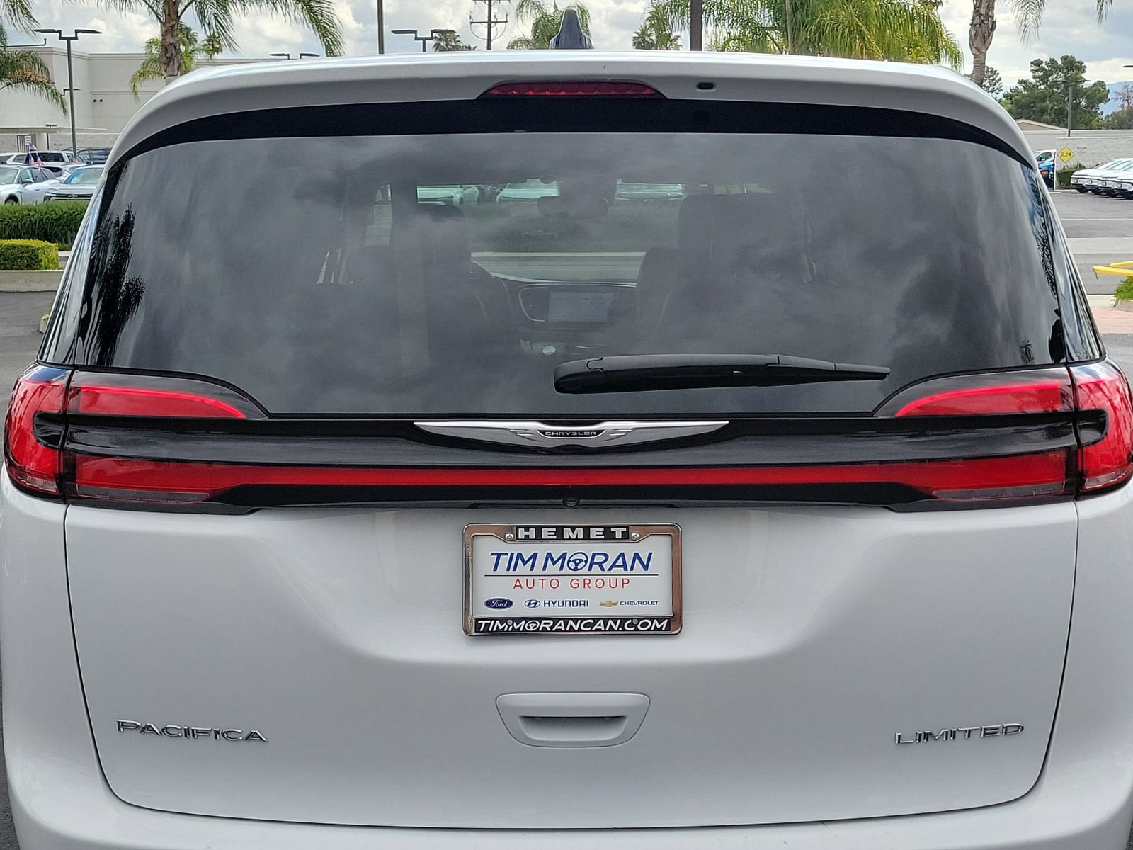 Used 2024 Chrysler Pacifica Limited FWD image 27