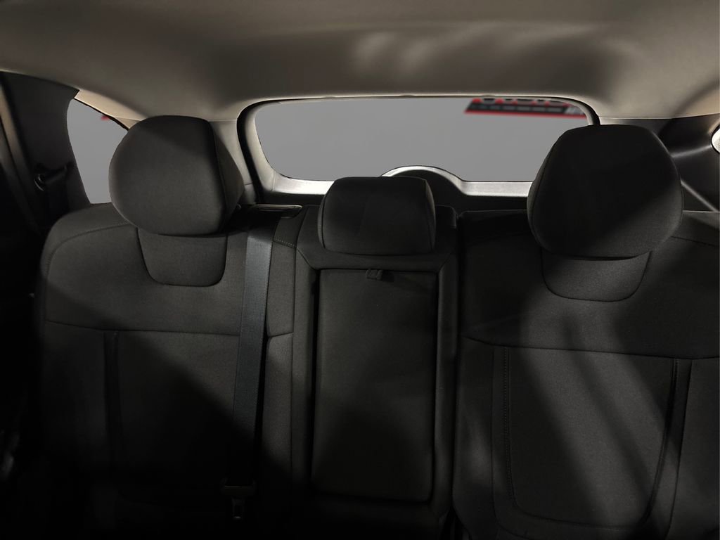 Used 2025 Hyundai Tucson SE image 19