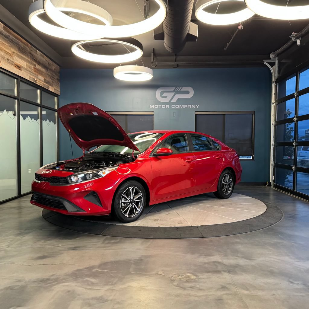 Used 2022 Kia Forte LXS FWD image 23