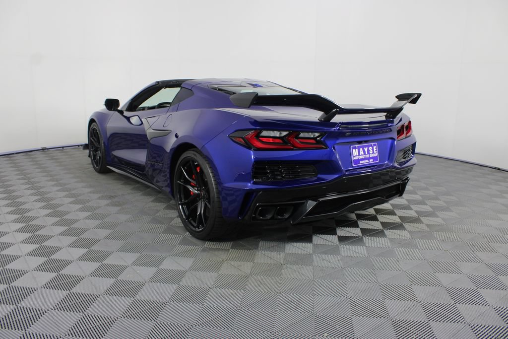New 2027 Chevrolet Corvette Grand Sport RWD image 6