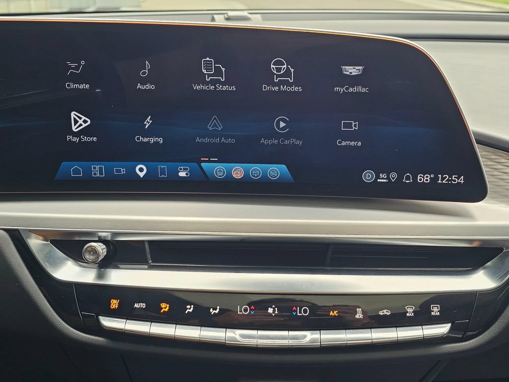 New 2026 Cadillac Lyriq Premium Sport AWD/4WD image 28