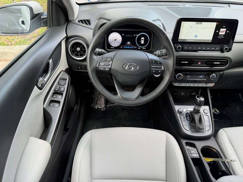 Used 2023 Hyundai Kona Limited image 15