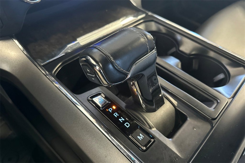 Used 2023 Ford F150 Lariat w/ Trailer Tow Package image 22