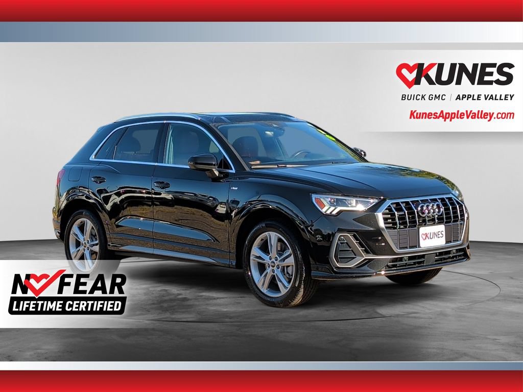Used 2023 Audi Q3 2.0T Premium Plus w/ Premium Plus Package AWD/4WD image 1