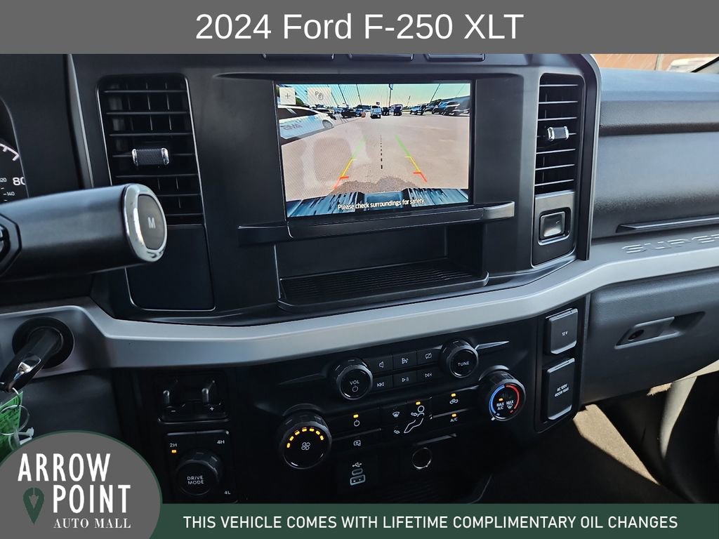 Used 2024 Ford F250 XLT image 24
