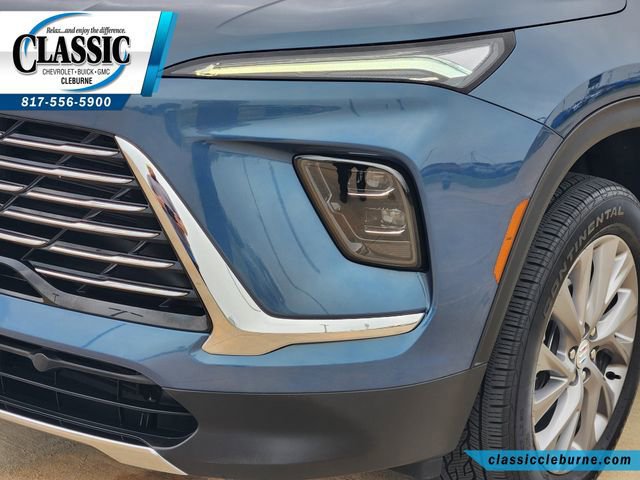 Used 2025 Buick Enclave Preferred FWD image 10