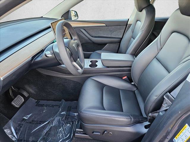 Used 2023 Tesla Model Y Long Range image 17