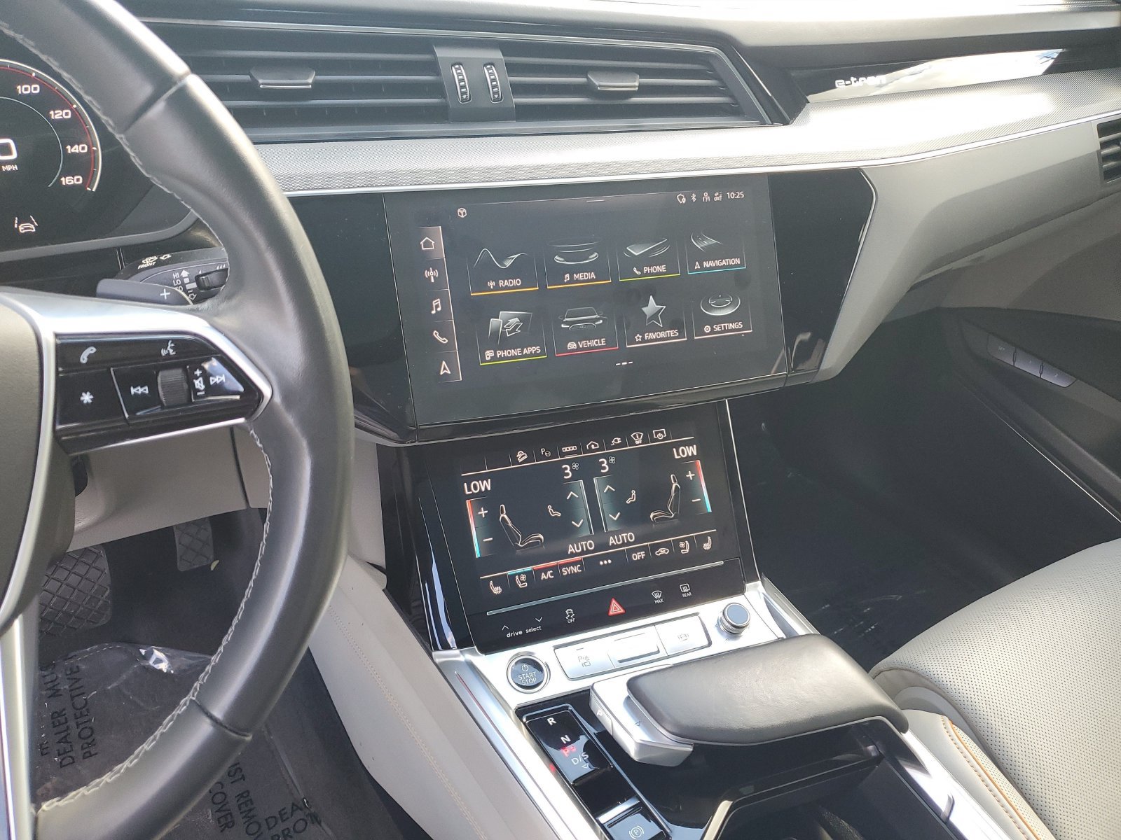 Used 2024 Audi Q8 e-tron Premium Plus w/ Prestige Package AWD/4WD image 25