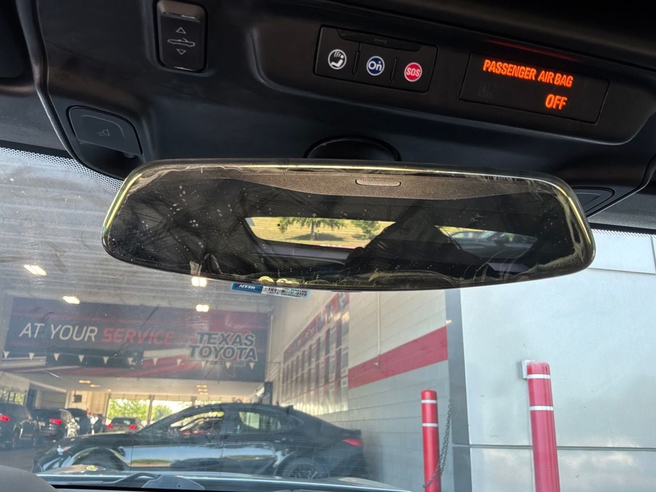 Used 2019 Chevrolet Camaro LT RWD image 23