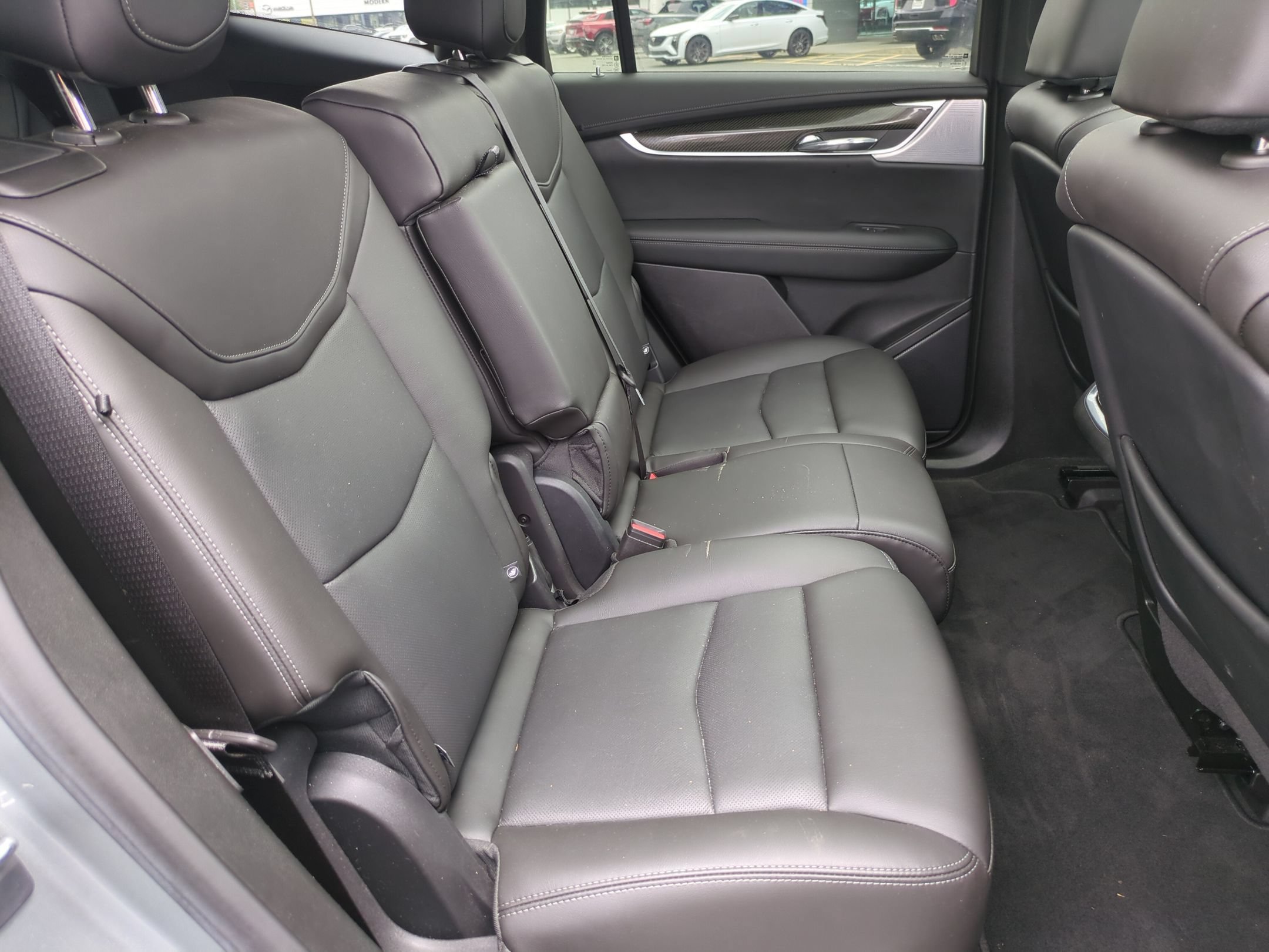 Certified 2023 Cadillac XT6 Sport w/ Technology Package AWD/4WD image 34