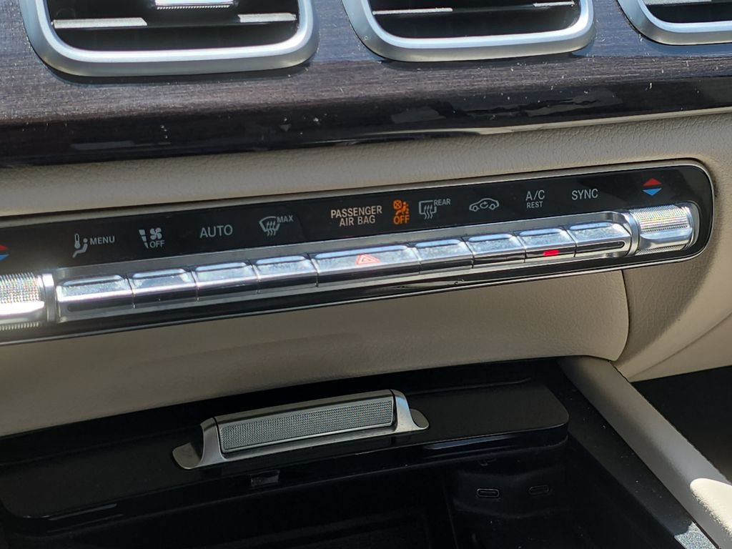 Used 2020 Mercedes-Benz GLE 350 image 22