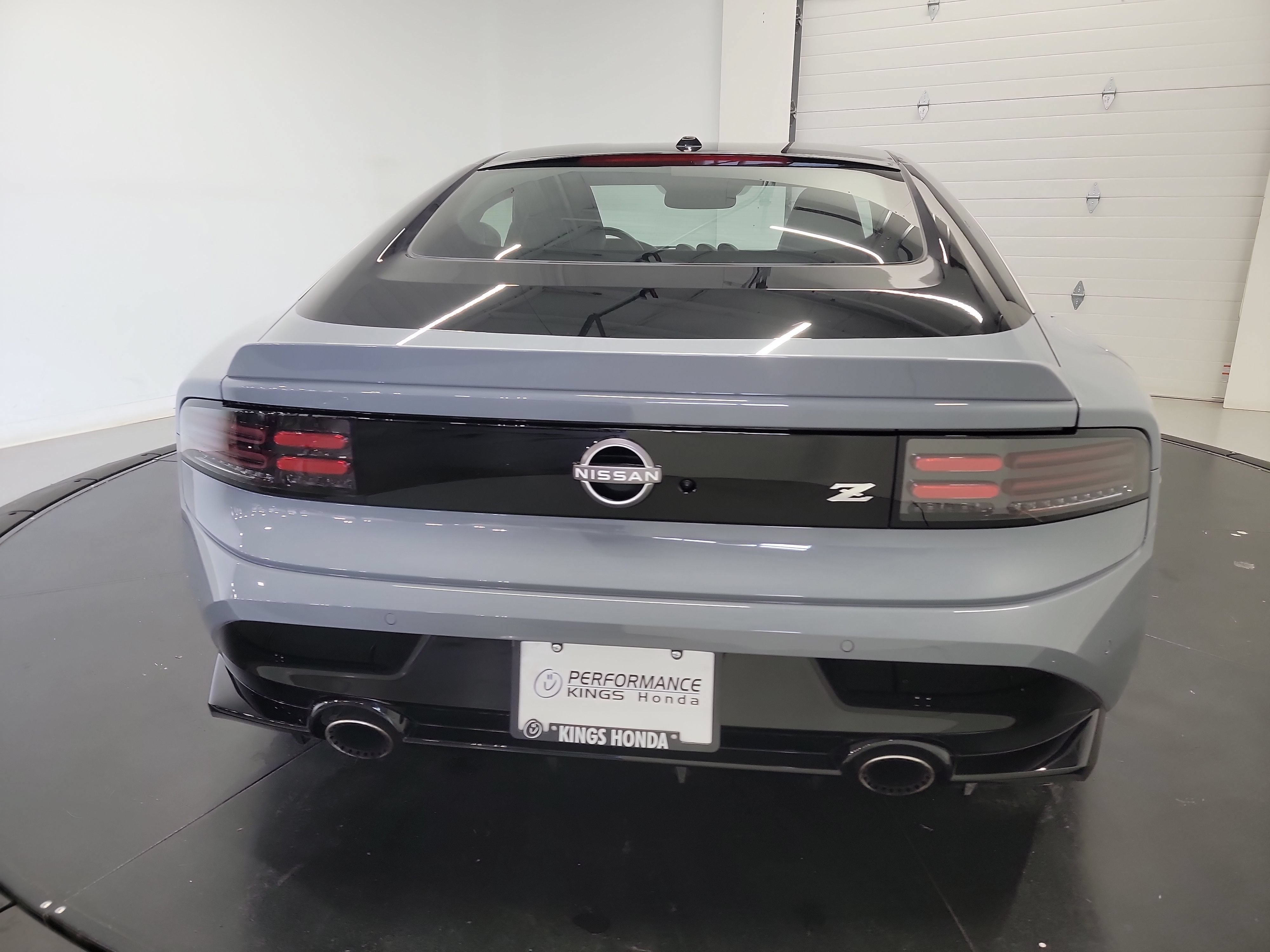 Used 2024 Nissan Z Performance w/ Floor Mat Package RWD image 8