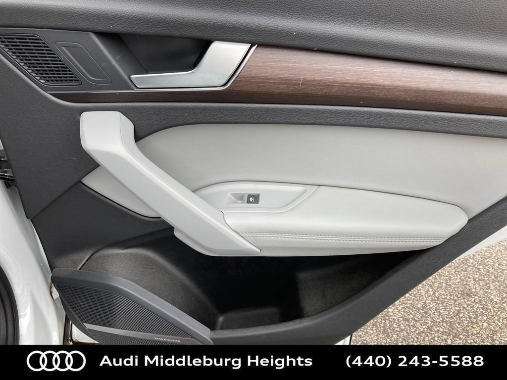 Certified 2022 Audi Q5 2.0T Premium Plus w/ Premium Plus Package image 27