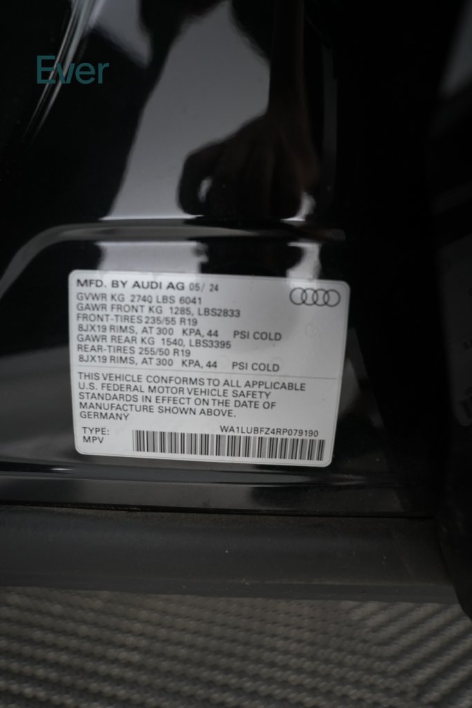 Used 2024 Audi Q4 e-tron Premium Plus w/ Premium Plus AWD/4WD image 28
