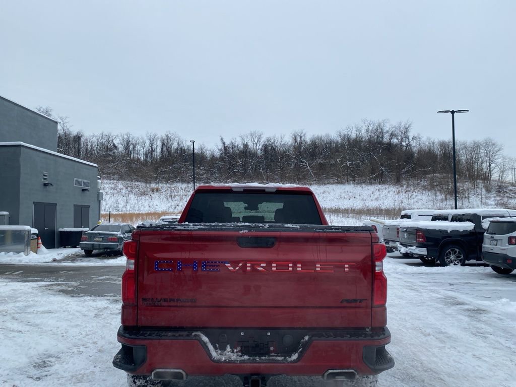 Used 2024 Chevrolet Silverado 1500 RST image 3